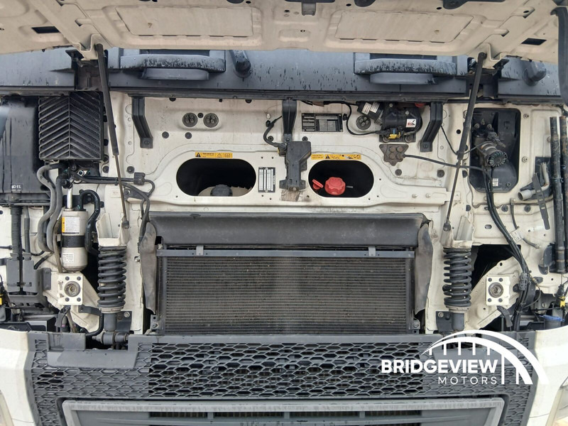 Tractor unit Volvo FH460: picture 8 Tractor unit Volvo FH460: picture 8