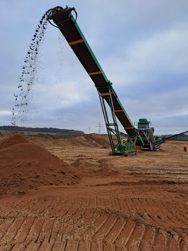 2025 McCloskey TS4080 - Belt conveyor: picture 3 2025 McCloskey TS4080 - Belt conveyor: picture 3