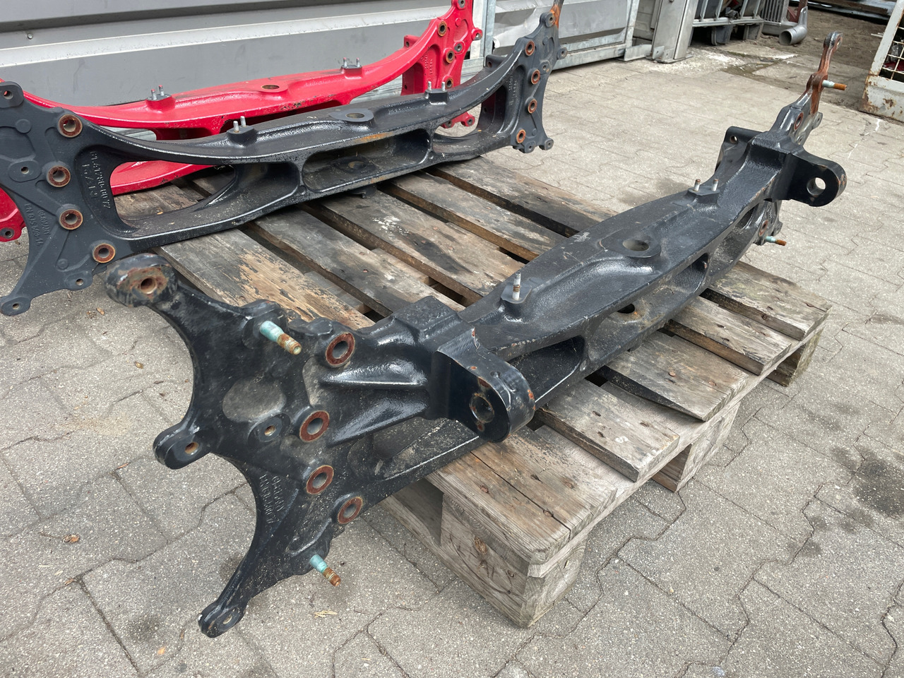 BELKA ZDERZAKA ZDERZAK MAN TGX TGS BUDOWLANY 81412800072 - Bumper for Truck: picture 3 BELKA ZDERZAKA ZDERZAK MAN TGX TGS BUDOWLANY 81412800072 - Bumper for Truck: picture 3