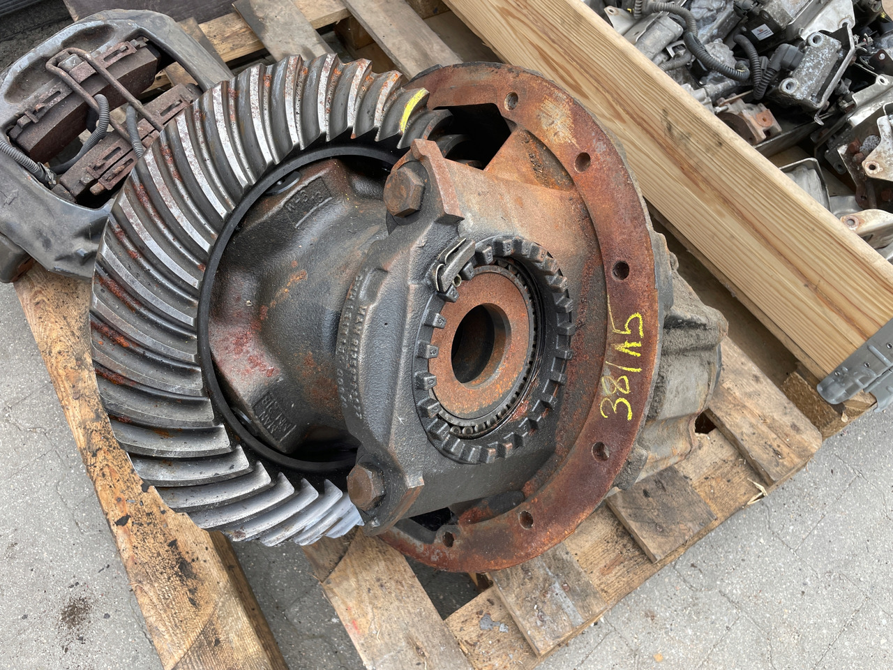 MAN TGX TGS TGA WKŁAD DYFERENCJAŁ MOSTU DYFER 38:15, 81350106301 - Rear axle for Truck: picture 1 MAN TGX TGS TGA WKŁAD DYFERENCJAŁ MOSTU DYFER 38:15, 81350106301 - Rear axle for Truck: picture 1