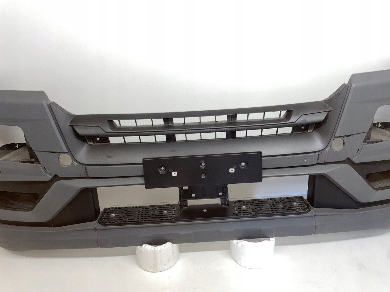 OKULAR STELAŻ OBUDOWA ZDERZAK MAN TG3 TGS3 TGS 3 81416105862 - Bumper for Truck: picture 3 OKULAR STELAŻ OBUDOWA ZDERZAK MAN TG3 TGS3 TGS 3 81416105862 - Bumper for Truck: picture 3