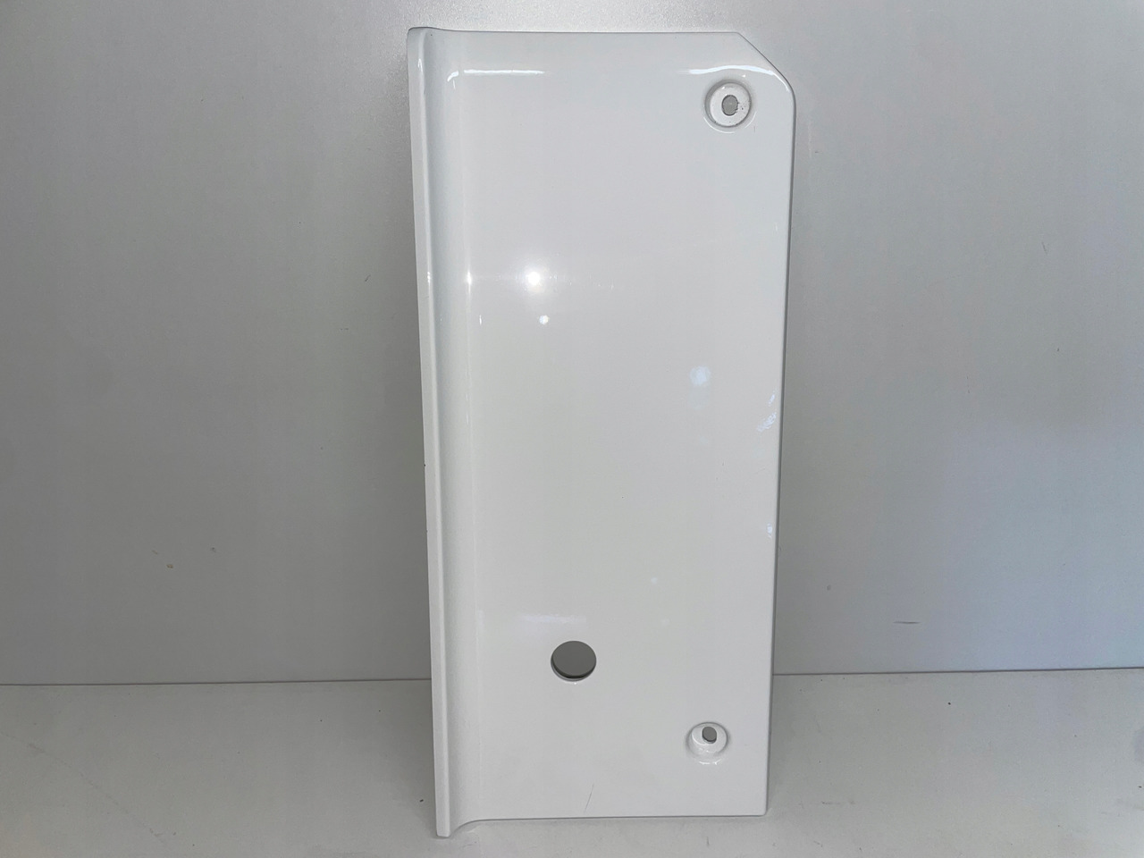 PRAWE ZAKOŃCZENIE ZDERZAKA MAN TGX TG3 MASKOWNICA 81416100988 - Bumper for Truck: picture 1 PRAWE ZAKOŃCZENIE ZDERZAKA MAN TGX TG3 MASKOWNICA 81416100988 - Bumper for Truck: picture 1