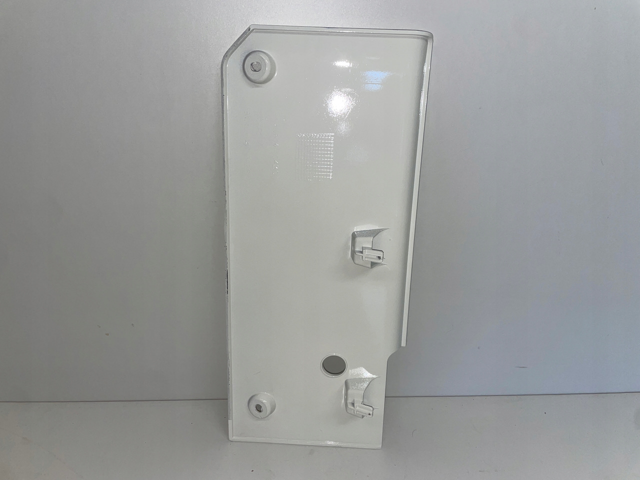 PRAWE ZAKOŃCZENIE ZDERZAKA MAN TGX TG3 MASKOWNICA 81416140430 - Bumper for Truck: picture 2 PRAWE ZAKOŃCZENIE ZDERZAKA MAN TGX TG3 MASKOWNICA 81416140430 - Bumper for Truck: picture 2