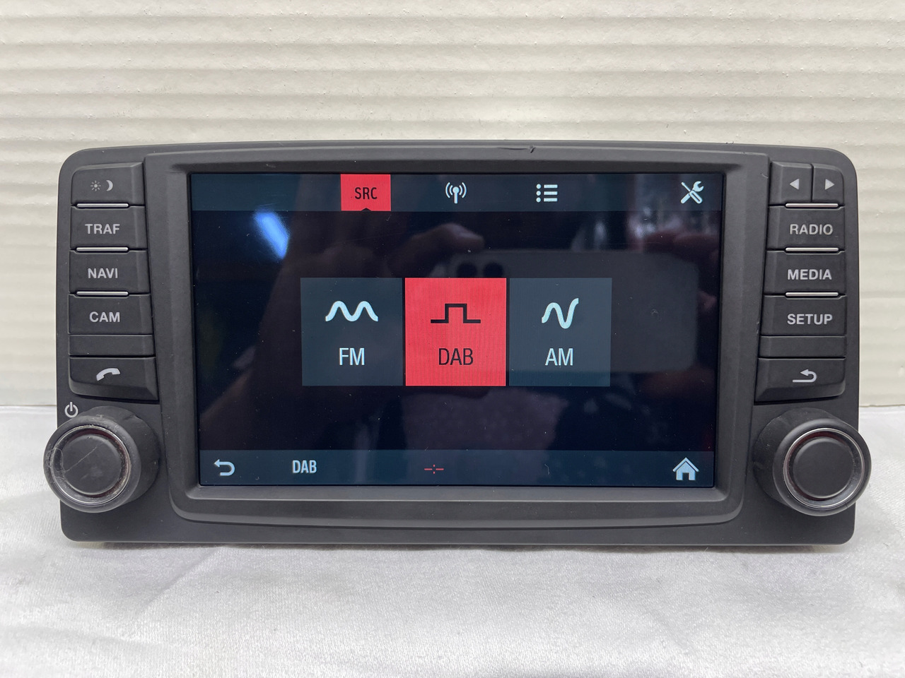 RADIO NAWIGACJA MAN TGS TGX EURO 6 81281006043 WYMIENIONY WYŚWIETLACZ - Navigation system for Truck: picture 1 RADIO NAWIGACJA MAN TGS TGX EURO 6 81281006043 WYMIENIONY WYŚWIETLACZ - Navigation system for Truck: picture 1