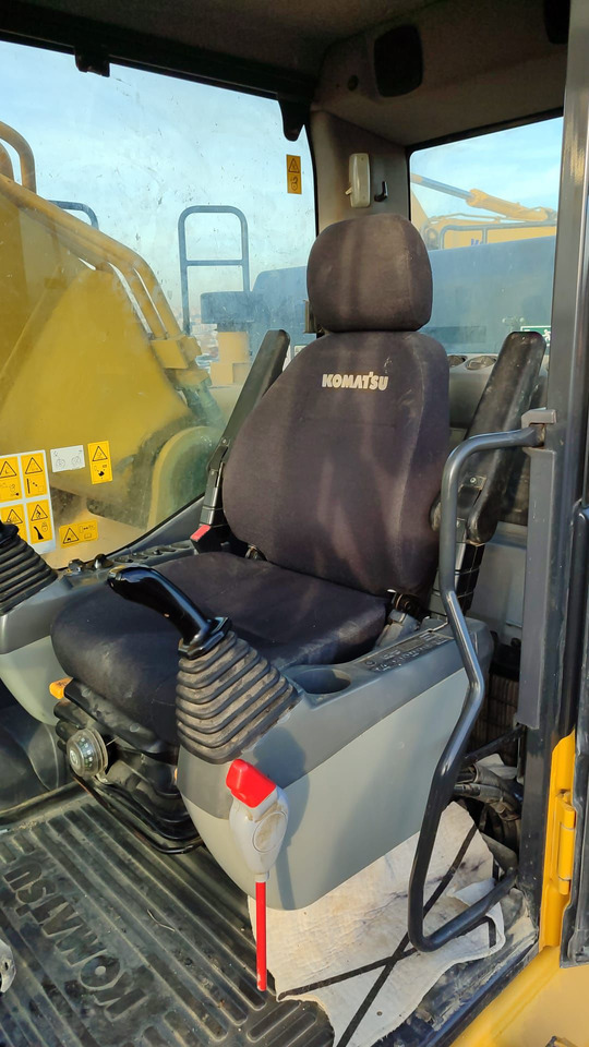 Crawler excavator KOMATSU PC450: picture 9 Crawler excavator KOMATSU PC450: picture 9