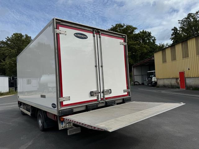 Iveco Eurocargo 100E190 - Refrigerated truck: picture 5 Iveco Eurocargo 100E190 - Refrigerated truck: picture 5