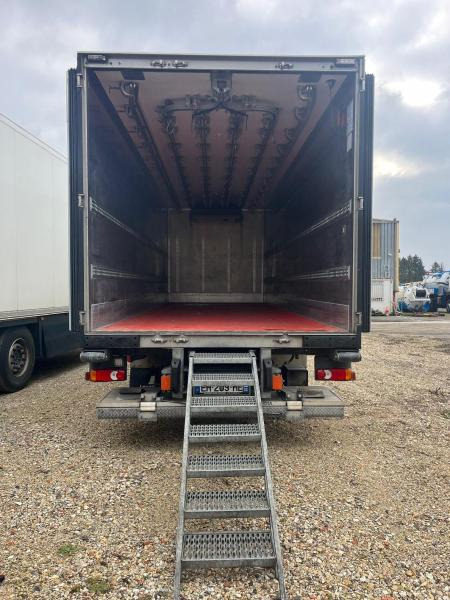 Iveco Stralis 350 - Refrigerated truck: picture 2 Iveco Stralis 350 - Refrigerated truck: picture 2