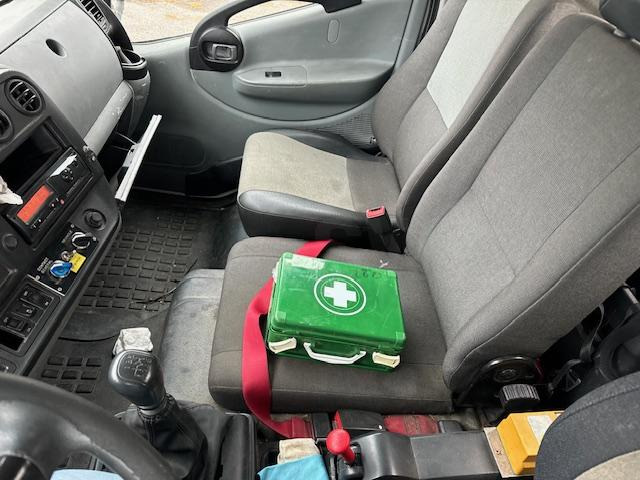 Vacuum truck Renault D-Series: picture 15 Vacuum truck Renault D-Series: picture 15