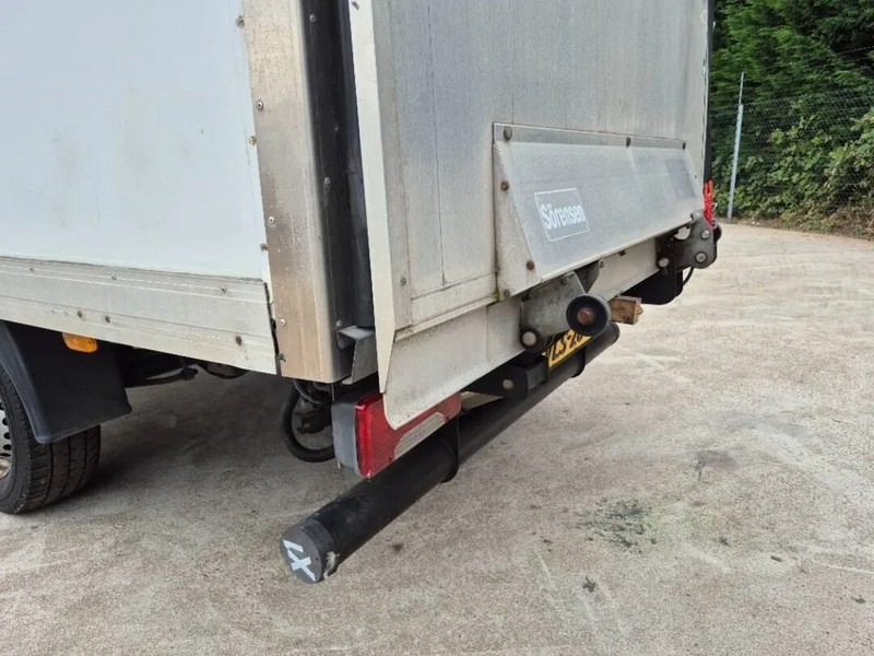 Iveco Daily 35S16 - Closed box van: picture 4 Iveco Daily 35S16 - Closed box van: picture 4