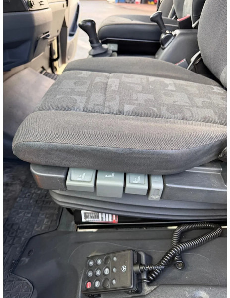 Mercedes-Benz Atego 816 - Dropside/ Flatbed truck: picture 5 Mercedes-Benz Atego 816 - Dropside/ Flatbed truck: picture 5