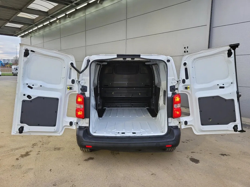 Peugeot Expert L2H1 Automatic Clima Cruise Navi Parkingsensors Euro6 2020 - Small van, Crew cab van: picture 4 Peugeot Expert L2H1 Automatic Clima Cruise Navi Parkingsensors Euro6 2020 - Small van, Crew cab van: picture 4