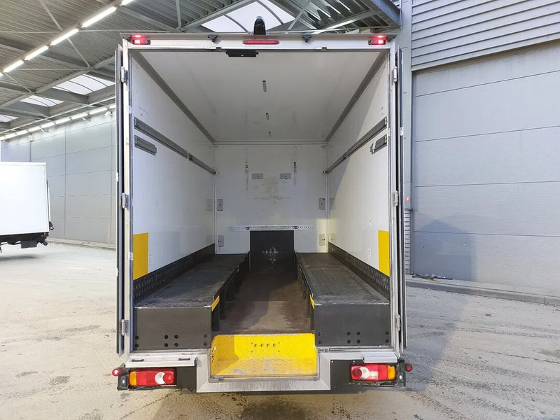 Renault Master Automatic Clima Cruise Camera LED Euro6 2021 - Panel van: picture 4 Renault Master Automatic Clima Cruise Camera LED Euro6 2021 - Panel van: picture 4