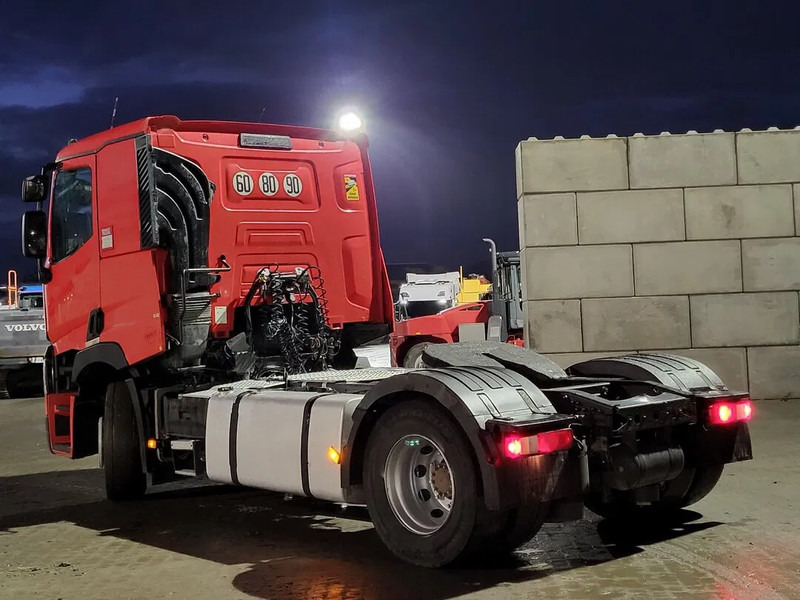 Renault T460 - Tractor unit: picture 2 Renault T460 - Tractor unit: picture 2