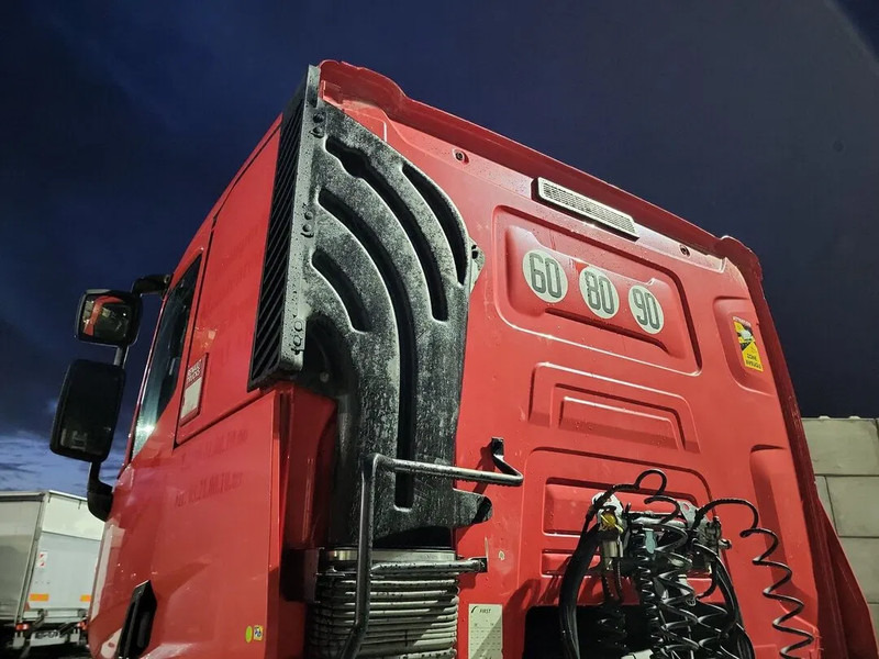 Renault T460 - Tractor unit: picture 3 Renault T460 - Tractor unit: picture 3