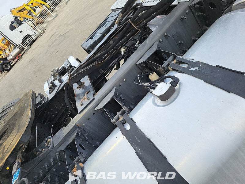 Tractor unit Volvo FM FM 450: picture 12