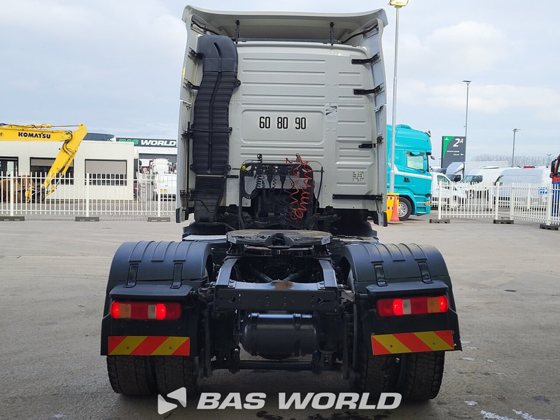 Tractor unit Volvo FM FM 450: picture 9