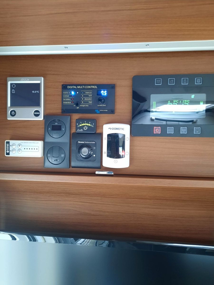 Integrated motorhome Niesmann + Bischoff Flair 920 LE, Goldschmitt, Mwst. ausweisbar,..: picture 12 Integrated motorhome Niesmann + Bischoff Flair 920 LE, Goldschmitt, Mwst. ausweisbar,..: picture 12