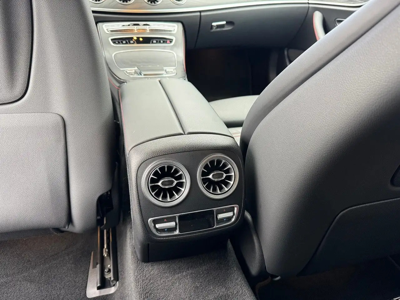 Coupe Mercedes-Benz E 53 AMG E -Klasse Coupe E 53 AMG 4Matic: picture 12