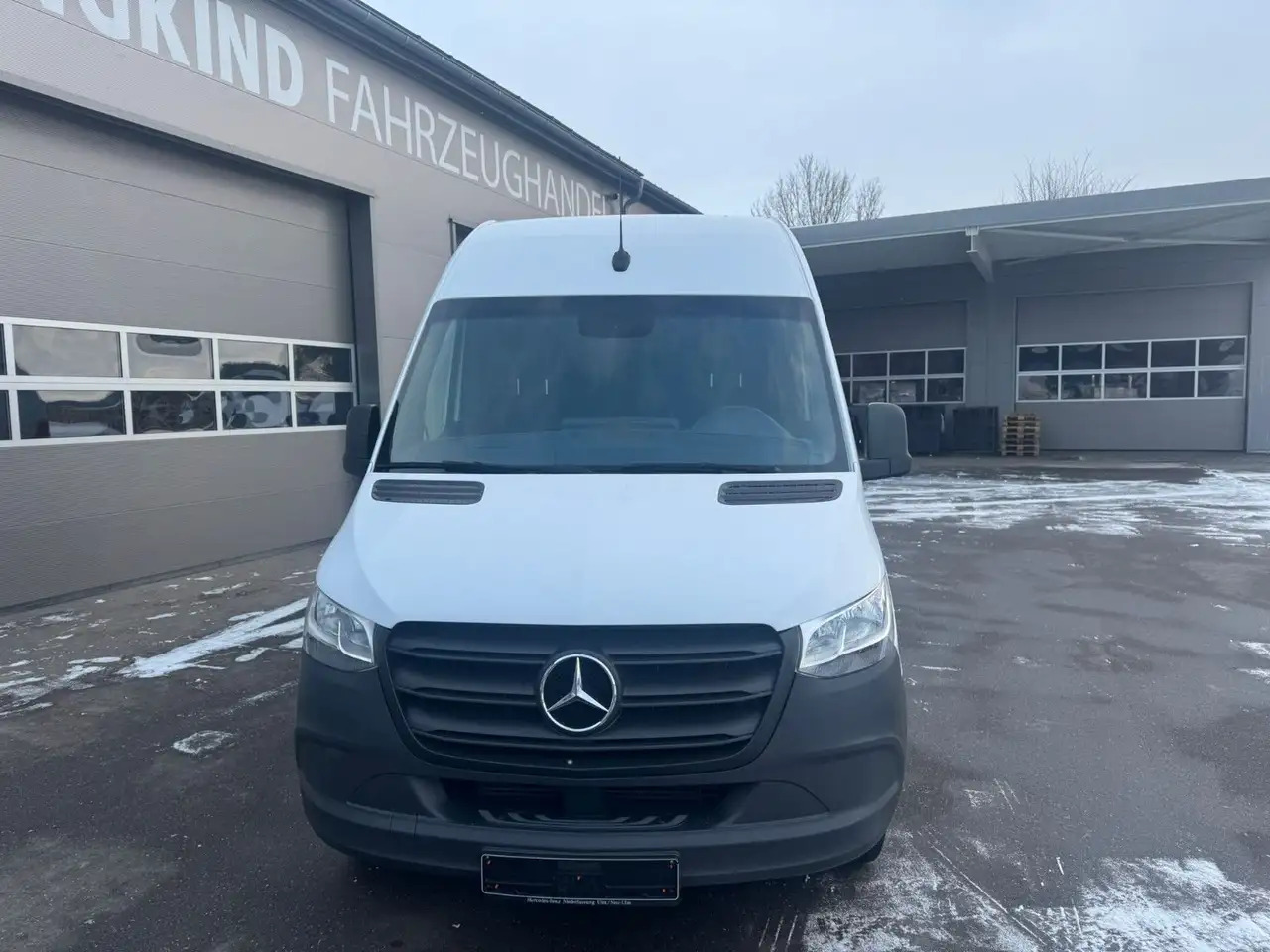 Mercedes-Benz Sprinter 316 CDI Lang Hoch Klima MBUX RWD - Panel van: picture 3 Mercedes-Benz Sprinter 316 CDI Lang Hoch Klima MBUX RWD - Panel van: picture 3