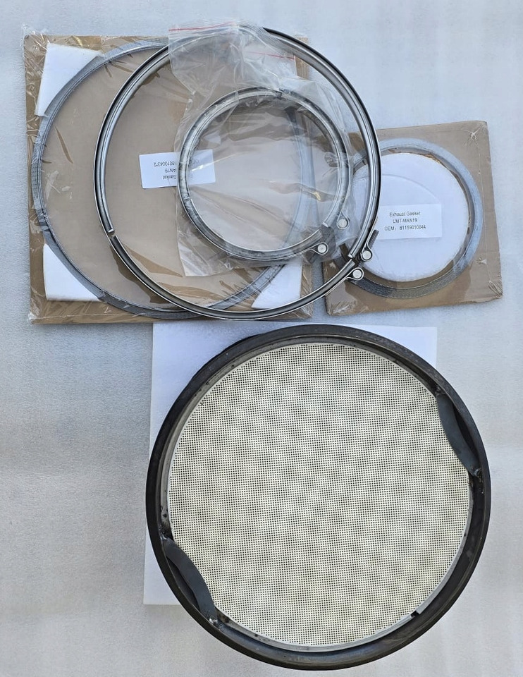 Nowy Wkład DPF MAN TGX Euro 6 + Zestaw uszczelek - Muffler/ Exhaust system for Truck: picture 1 Nowy Wkład DPF MAN TGX Euro 6 + Zestaw uszczelek - Muffler/ Exhaust system for Truck: picture 1