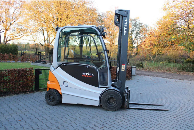 Still RX60 25 heftruck elektrische triplex sideshift - Electric forklift: picture 1 Still RX60 25 heftruck elektrische triplex sideshift - Electric forklift: picture 1