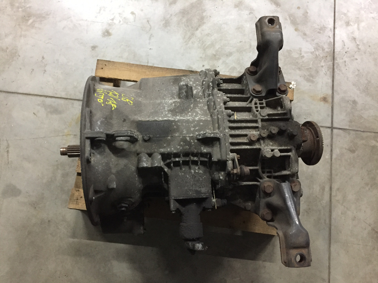 Gebrauchtes Getriebe MB Atego 12.18, Typ : G - 6 - 60 GM, Artikel - Nr. : A 001 260 36 00 - Gearbox for Truck: picture 5 Gebrauchtes Getriebe MB Atego 12.18, Typ : G - 6 - 60 GM, Artikel - Nr. : A 001 260 36 00 - Gearbox for Truck: picture 5