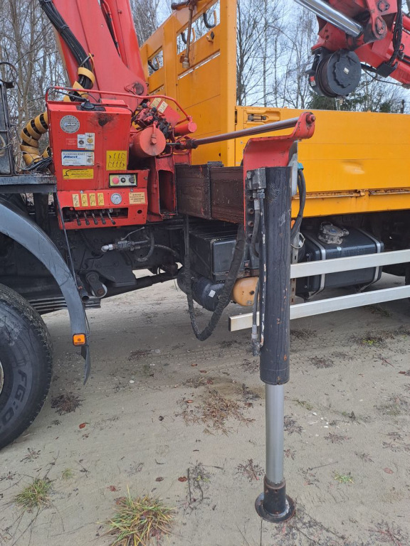 Leasing of MAN 19.403 Pritsche 4x4 mit Palfingerkran PK 21000 mit Funk - Fernbedienung MAN 19.403 Pritsche 4x4 mit Palfingerkran PK 21000 mit Funk - Fernbedienung: picture 6