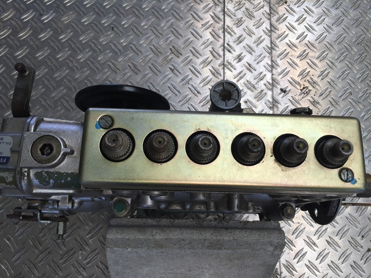 Neuwertige Einspritzpumpe D 70 B Radlader VOLVO, Artikel - Nr. : 0 401 876 187 - Fuel pump for Truck: picture 2 Neuwertige Einspritzpumpe D 70 B Radlader VOLVO, Artikel - Nr. : 0 401 876 187 - Fuel pump for Truck: picture 2