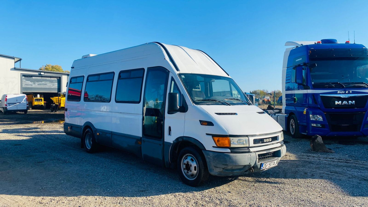 Iveco, 2004 god. - Minibus, People carrier: picture 1 Iveco, 2004 god. - Minibus, People carrier: picture 1