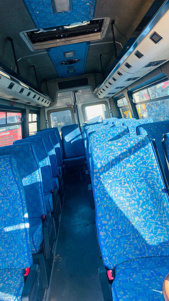 Iveco, 2004 god. - Minibus, People carrier: picture 2 Iveco, 2004 god. - Minibus, People carrier: picture 2