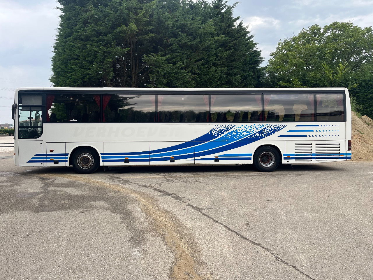 Van Hool 916SN. DAF Engine - Coach: picture 2 Van Hool 916SN. DAF Engine - Coach: picture 2
