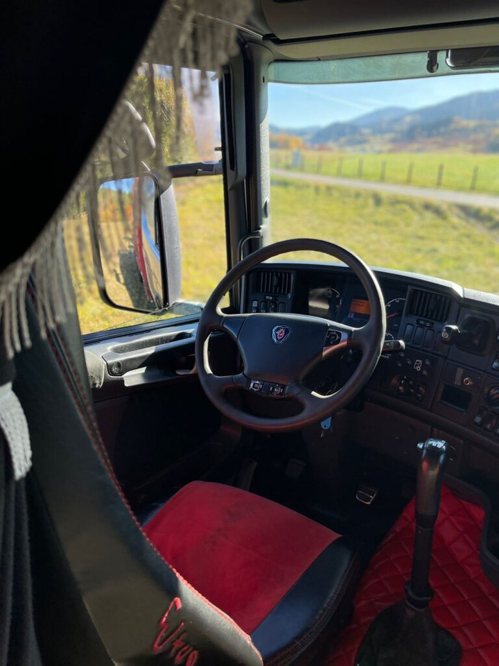 Timber truck, Crane truck SCANIA R560: picture 7 Timber truck, Crane truck SCANIA R560: picture 7