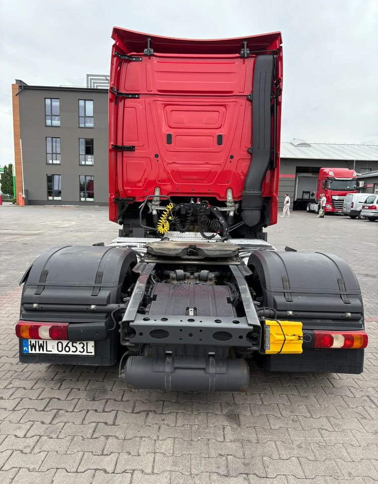 Mercedes-Benz ACTROS 1845 - Tractor unit: picture 5 Mercedes-Benz ACTROS 1845 - Tractor unit: picture 5