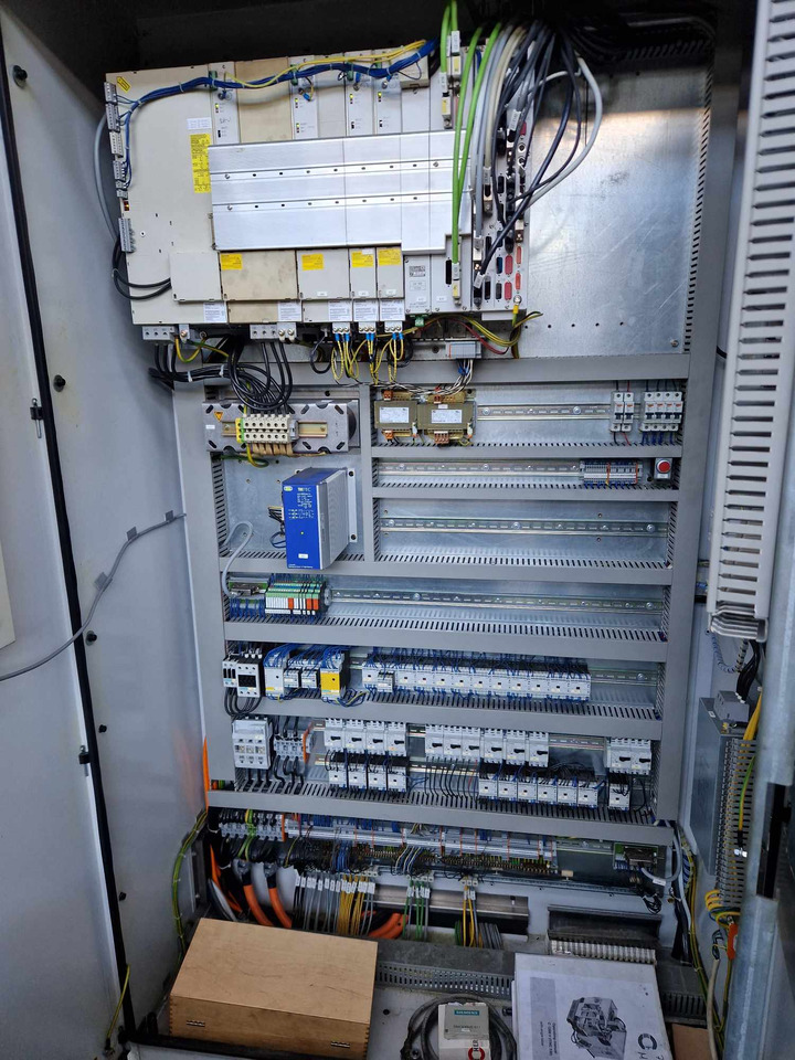 CNC machining center HERMLE C 1200: picture 12 CNC machining center HERMLE C 1200: picture 12