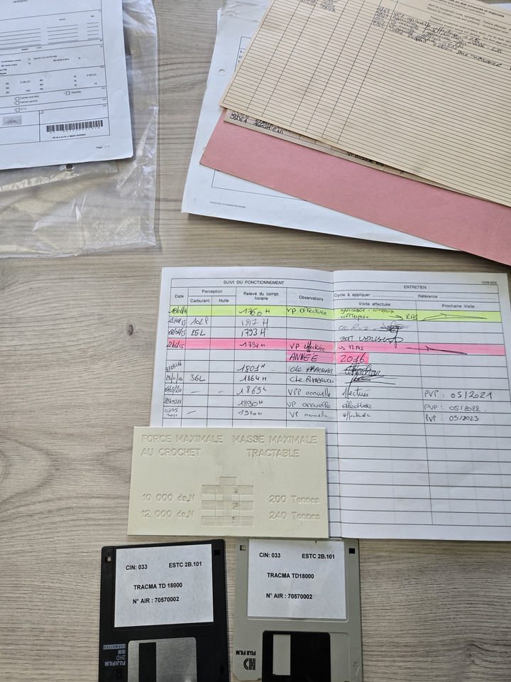 Tracma TD18000 - Pushback tractor: picture 5 Tracma TD18000 - Pushback tractor: picture 5