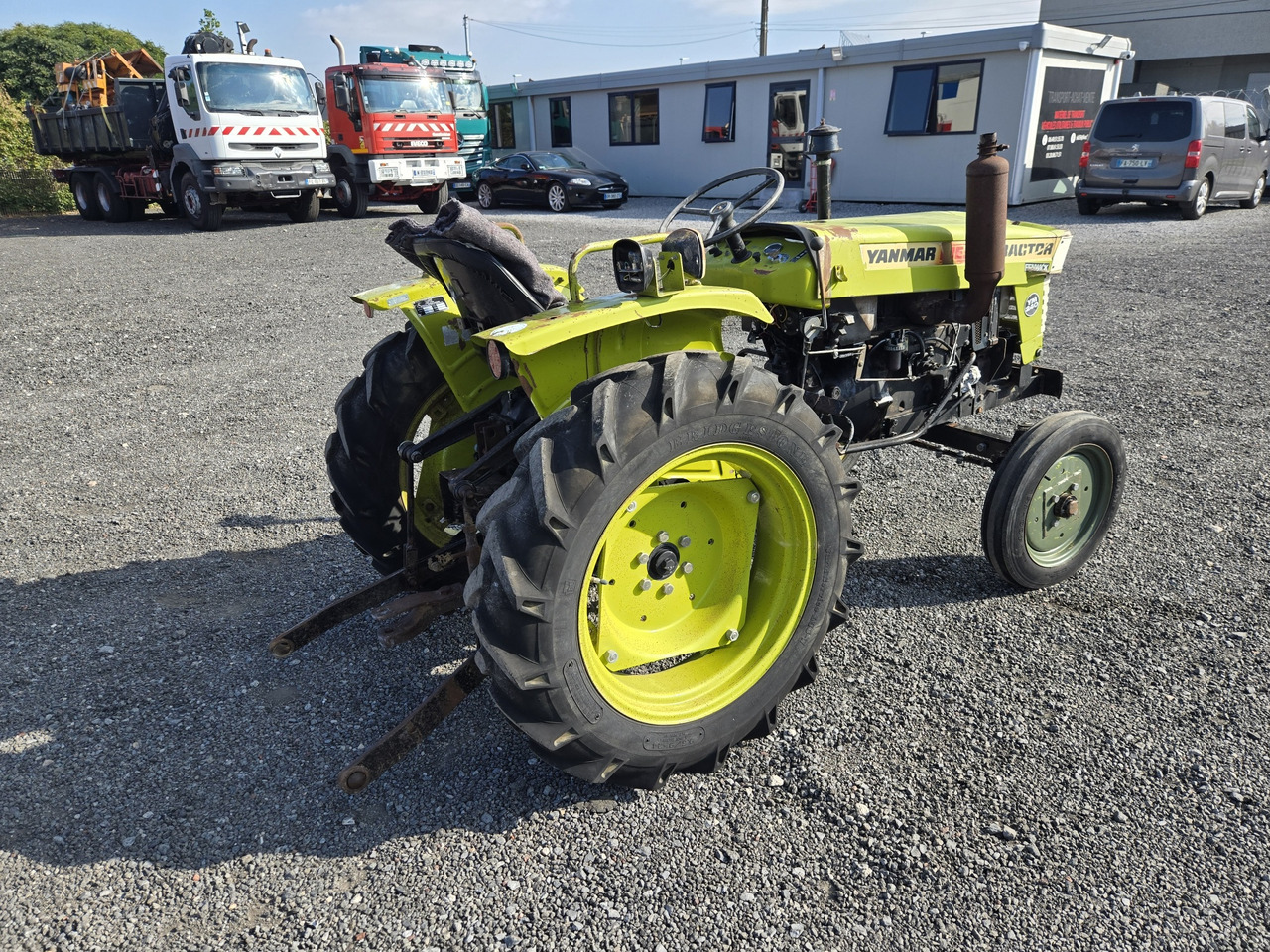 Yanmar YM240 - Compact tractor: picture 5 Yanmar YM240 - Compact tractor: picture 5