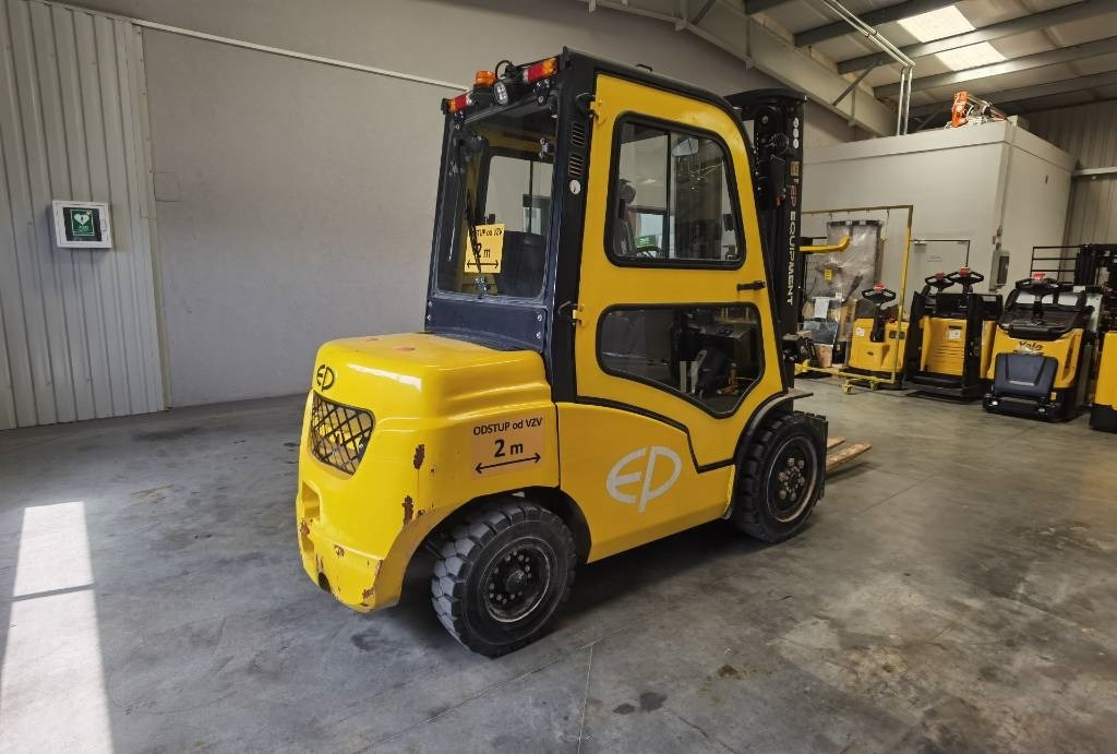 EP CPCD35T8S4S - Diesel forklift: picture 4 EP CPCD35T8S4S - Diesel forklift: picture 4