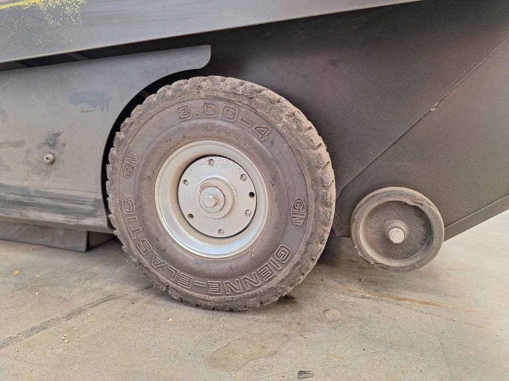 Industrial sweeper RCM Atom E Plus/1 UN: picture 9