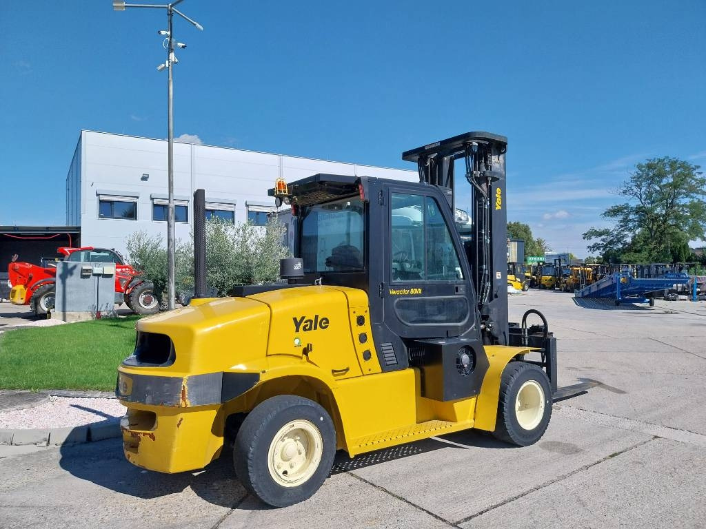 Yale GDP 80 VX-9 - Diesel forklift: picture 3 Yale GDP 80 VX-9 - Diesel forklift: picture 3