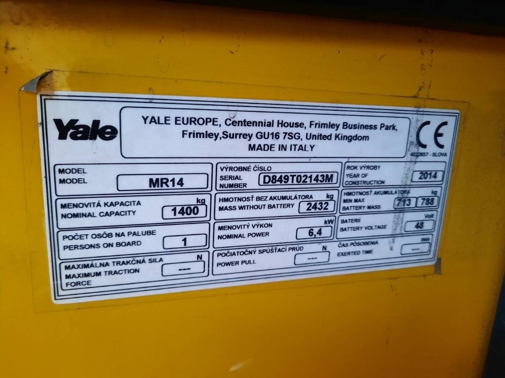 Yale MR14 - Reach truck: picture 2 Yale MR14 - Reach truck: picture 2