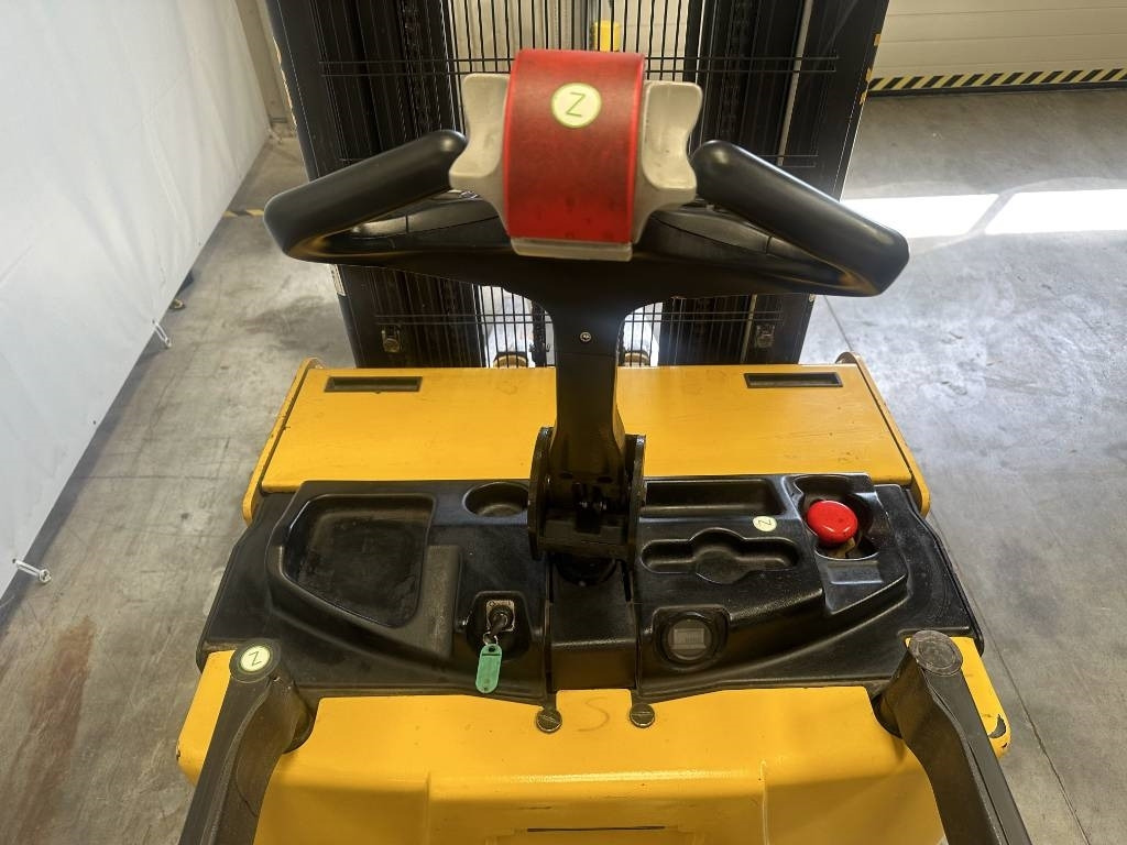 Yale ms15 - Stacker: picture 4 Yale ms15 - Stacker: picture 4