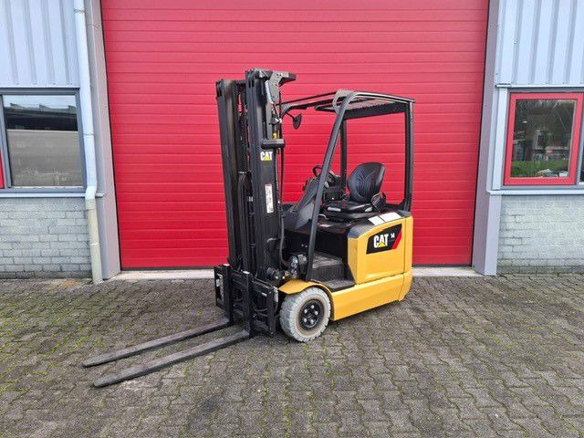 Caterpillar EP14ANT - Forklift: picture 3 Caterpillar EP14ANT - Forklift: picture 3