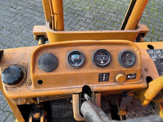 Komatsu KOMATSU - Forklift: picture 5 Komatsu KOMATSU - Forklift: picture 5