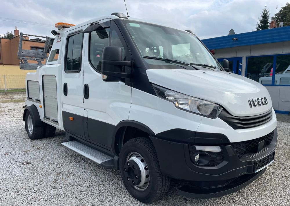 Iveco Daily 70C18 Hi-Matic Pomoc drogowa Holownik 2019r - Tow truck: picture 3 Iveco Daily 70C18 Hi-Matic Pomoc drogowa Holownik 2019r - Tow truck: picture 3