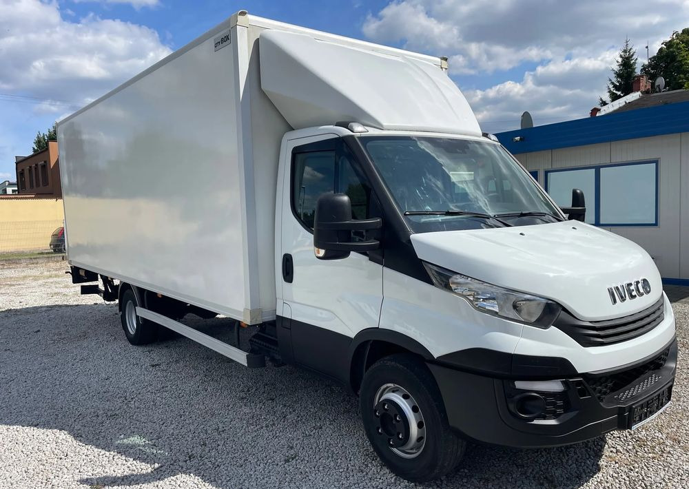 Iveco Daily 72c18 Kontener winda 2017r - Closed box van: picture 3 Iveco Daily 72c18 Kontener winda 2017r - Closed box van: picture 3