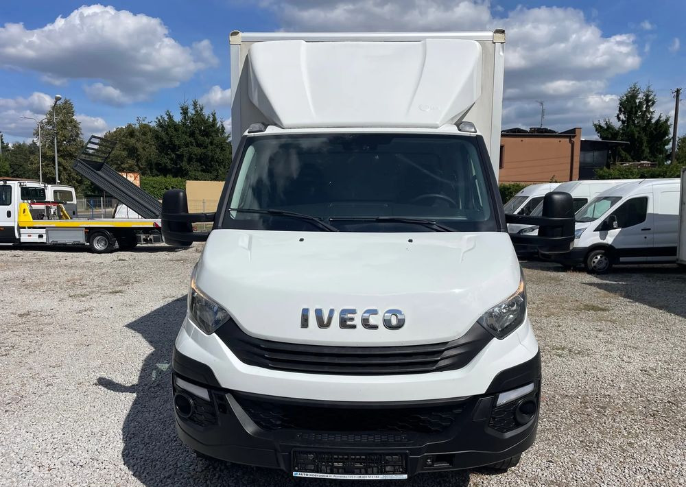 Iveco Daily 72c18 Kontener winda 2017r - Closed box van: picture 2 Iveco Daily 72c18 Kontener winda 2017r - Closed box van: picture 2