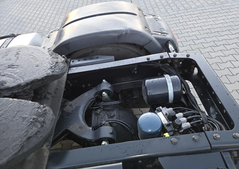 MAN TGX 500/ RETARDER/ KLIMA POSTOJOWA/ AKTYWNY TEMPOMAT ACC/ - Tractor unit: picture 5 MAN TGX 500/ RETARDER/ KLIMA POSTOJOWA/ AKTYWNY TEMPOMAT ACC/ - Tractor unit: picture 5