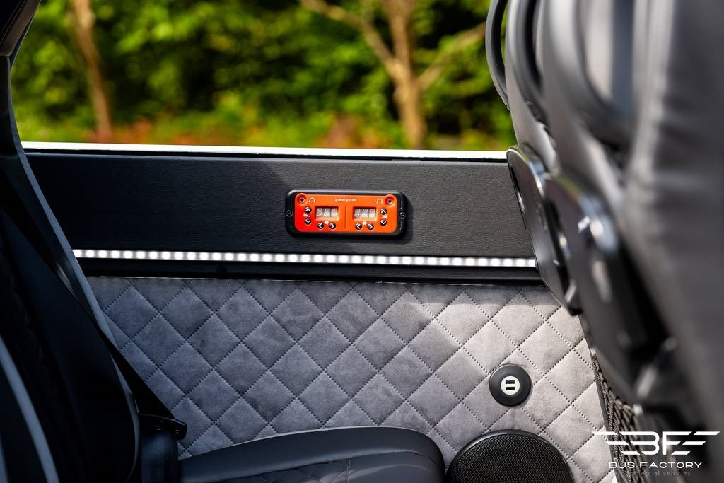 Minibus, People carrier Mercedes-Benz Sprinter 519 XXL, Cabrio 23+1 !! Full Panoramic !!: picture 16