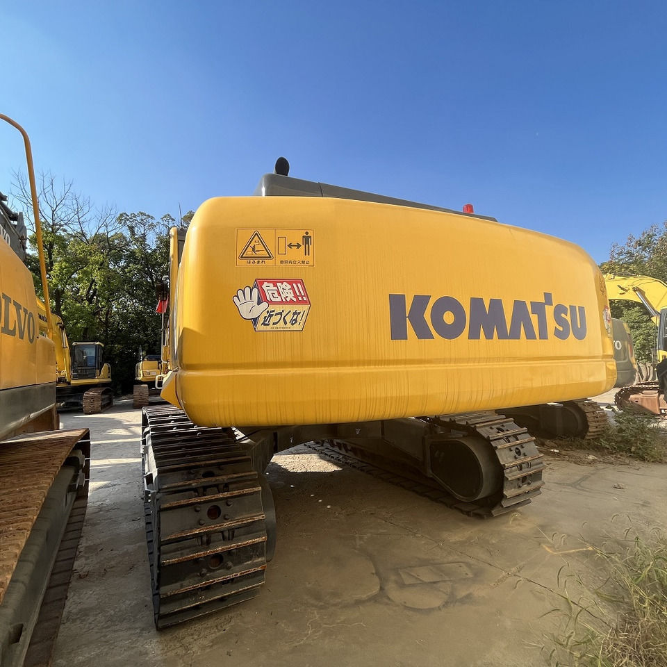 KOMATSU PC450-8 - Crawler excavator: picture 5 KOMATSU PC450-8 - Crawler excavator: picture 5