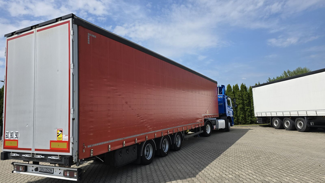 System Trailers - Curtainsider semi-trailer: picture 1 System Trailers - Curtainsider semi-trailer: picture 1